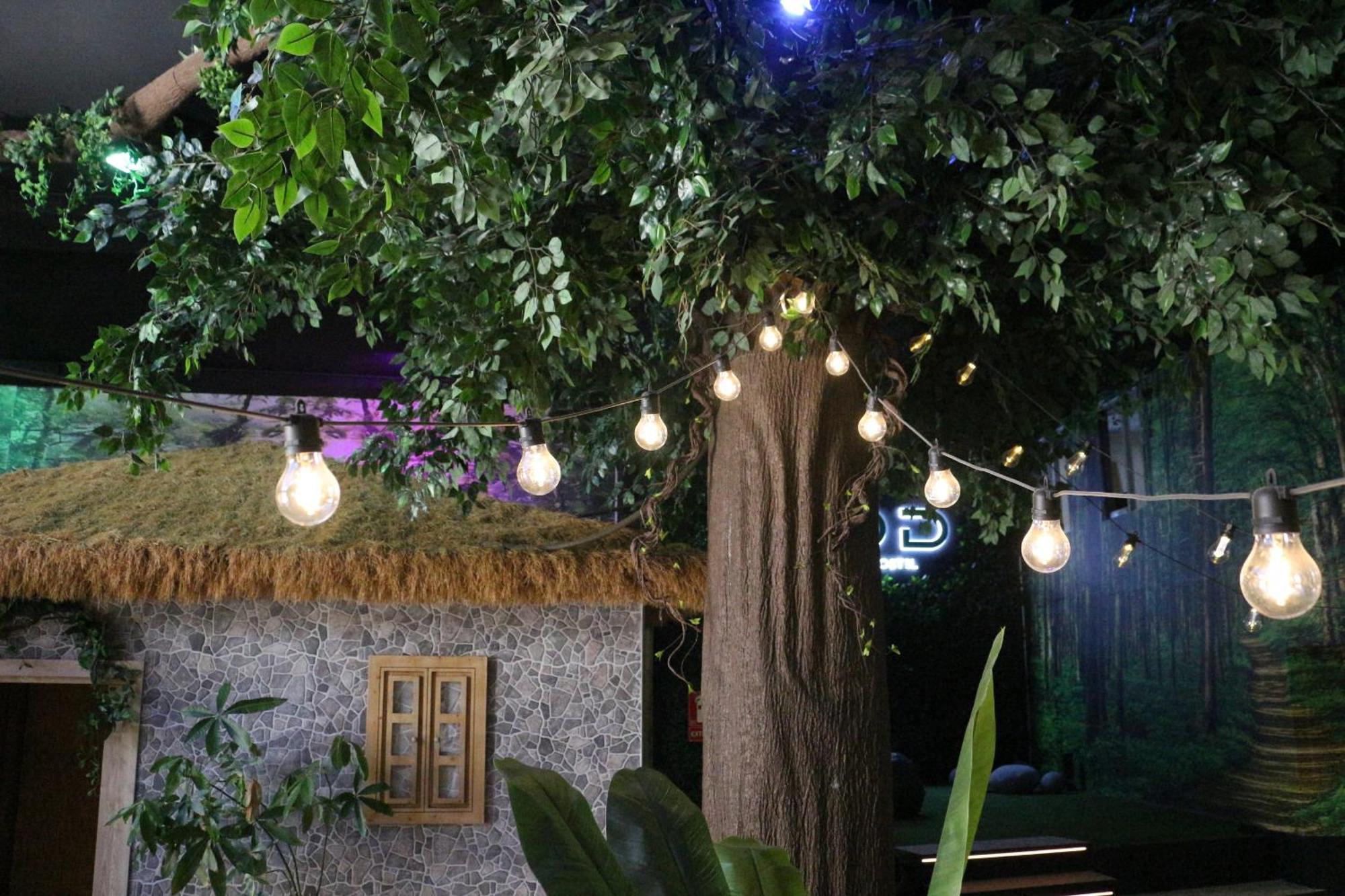 The Pod Suite Hostel Village Valencia Bagian luar foto