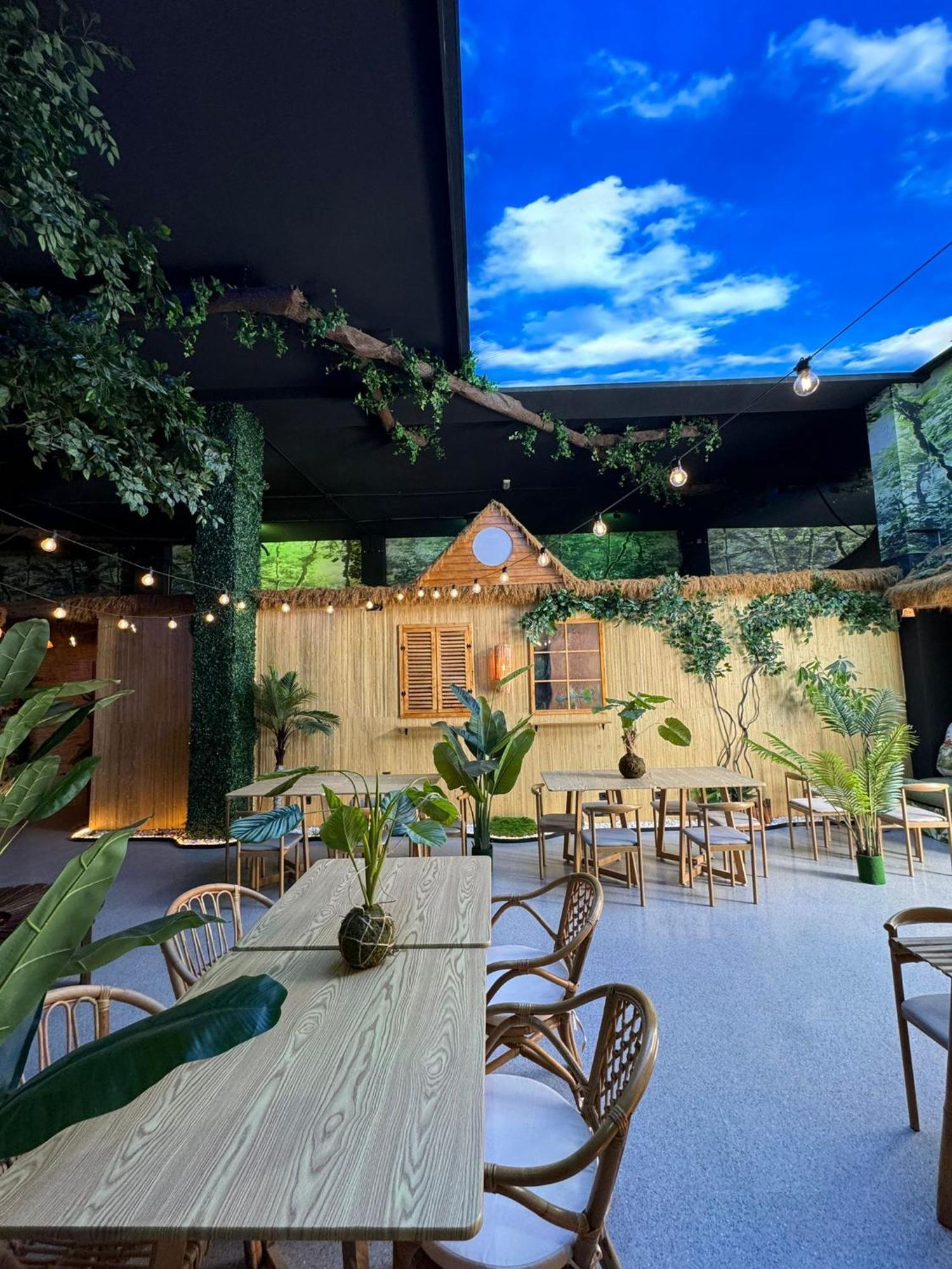 The Pod Suite Hostel Village Valencia Bagian luar foto