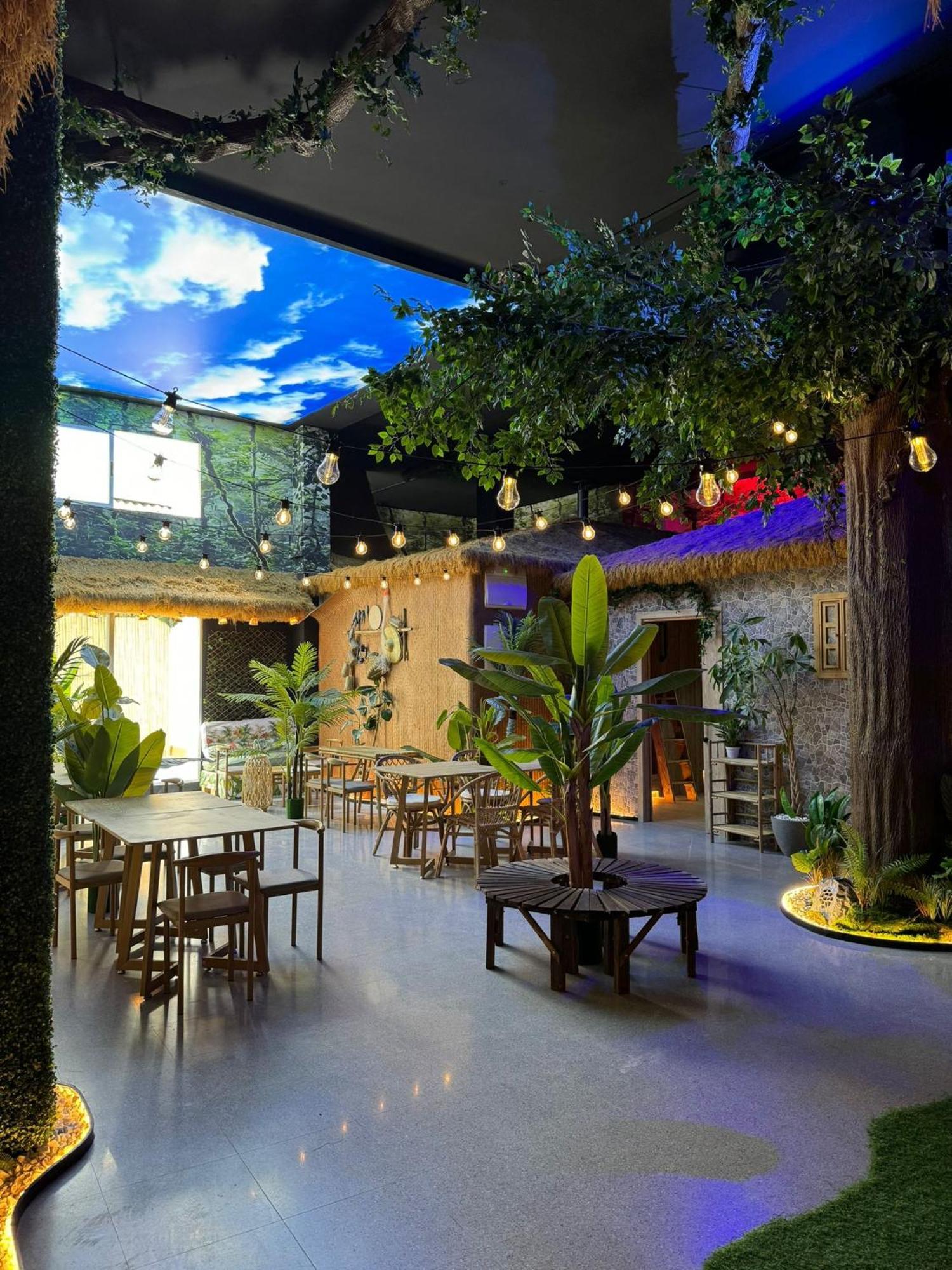 The Pod Suite Hostel Village Valencia Bagian luar foto